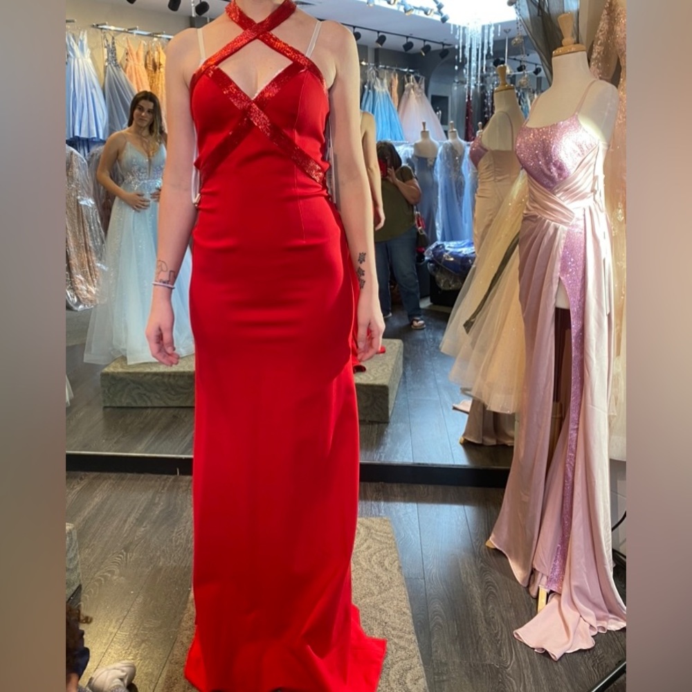 Red Sherri Hill dress!